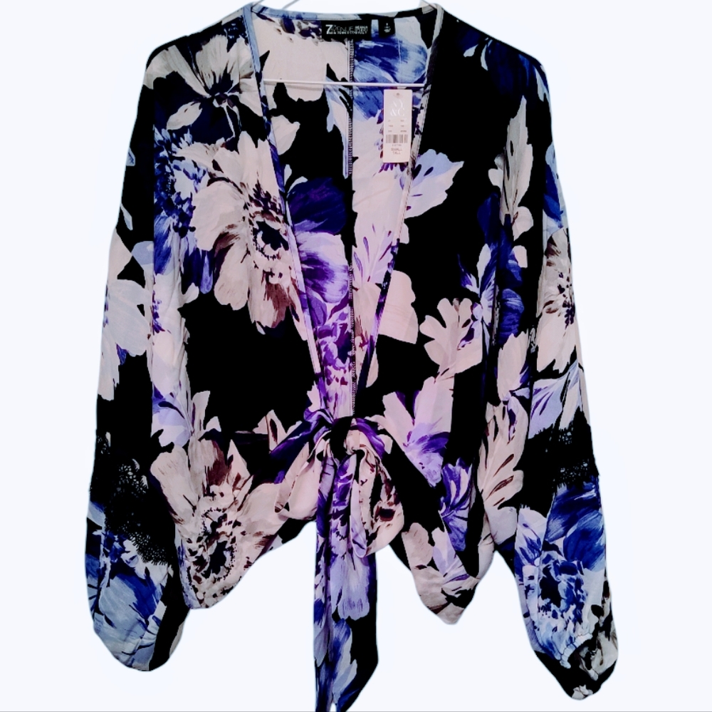 New York & Co. 7th Avenue Floral Tie Front Kimono Size Small Tall